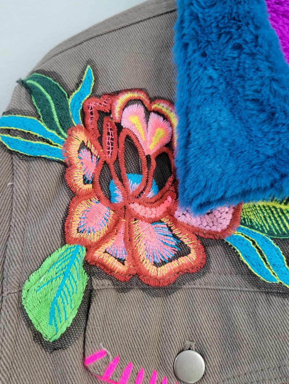 Natural Life Tara Embellished Jacket Faux Fur Women Size M Artsy Maximal Grunge - Picture 7 of 15